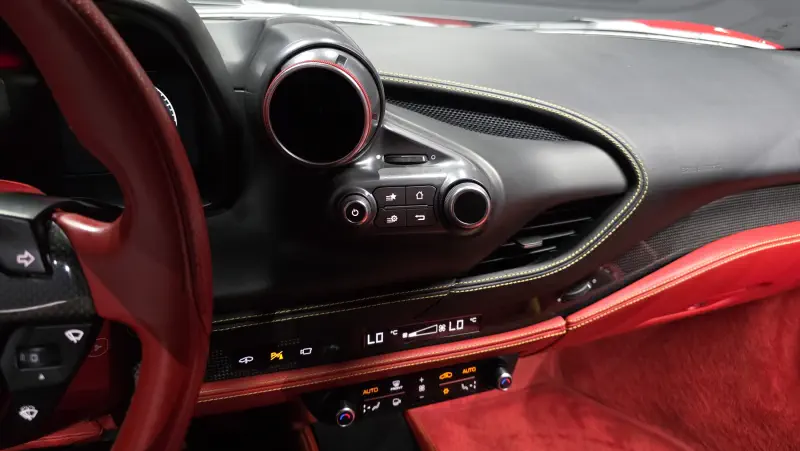 Ferrari F8