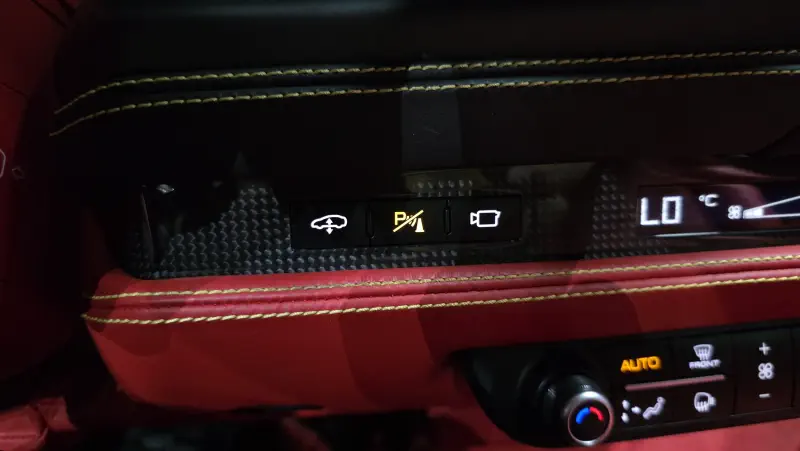 Ferrari F8