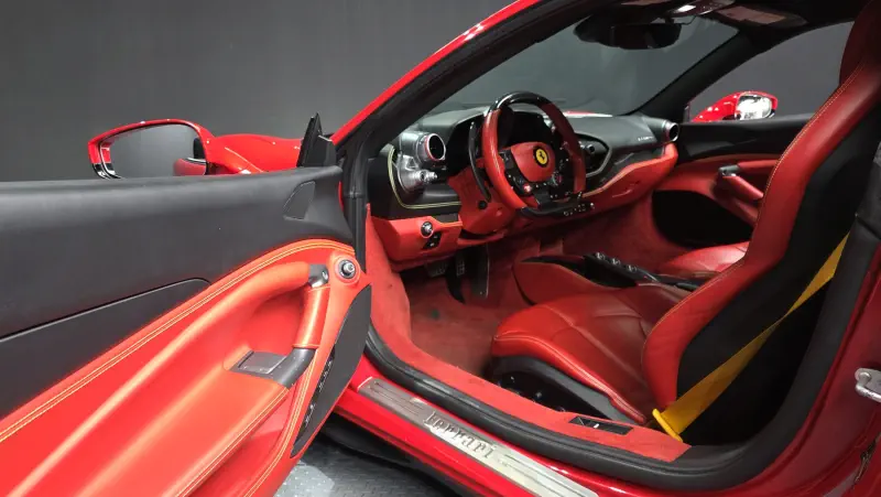 Ferrari F8