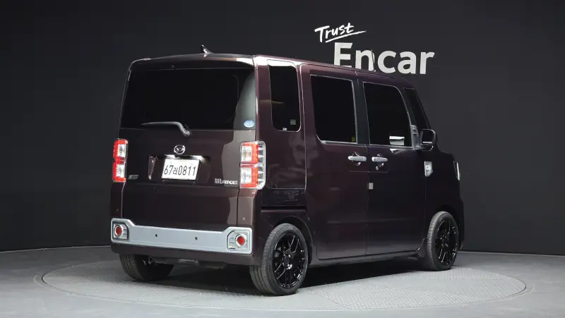 Daihatsu Wake
