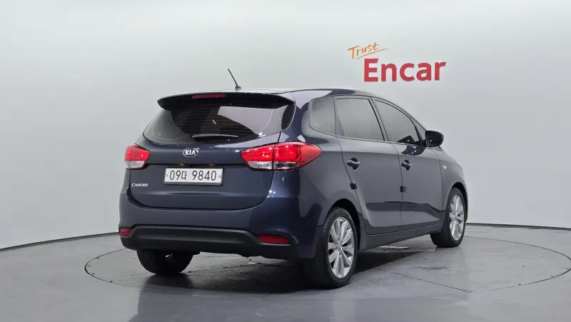 Kia Carens