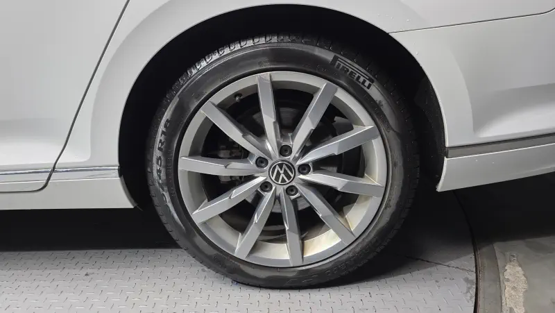 Volkswagen Passat GT