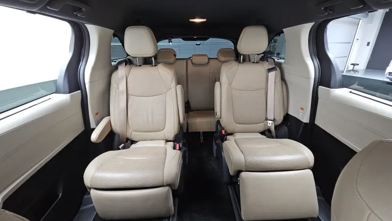 Toyota Sienna