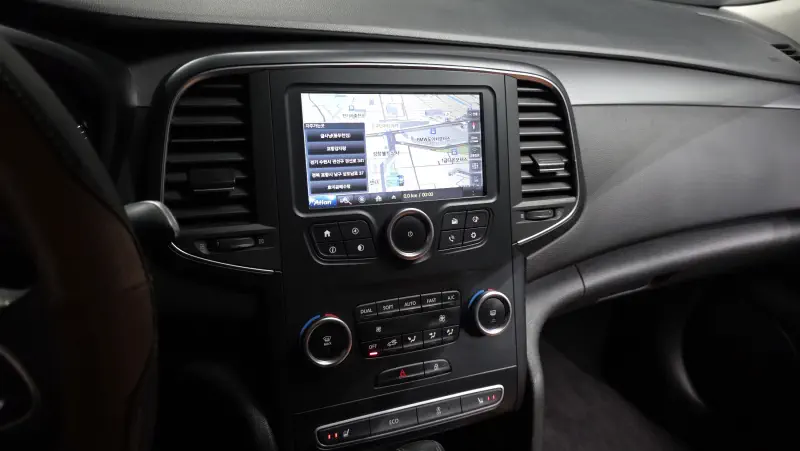 Renault Samsung SM6