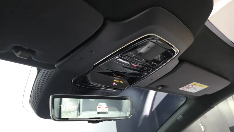 Polestar 4
