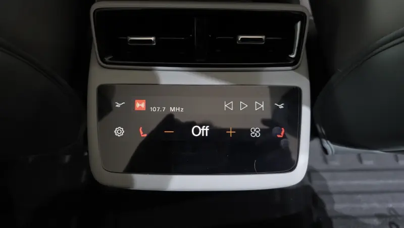 Polestar 4