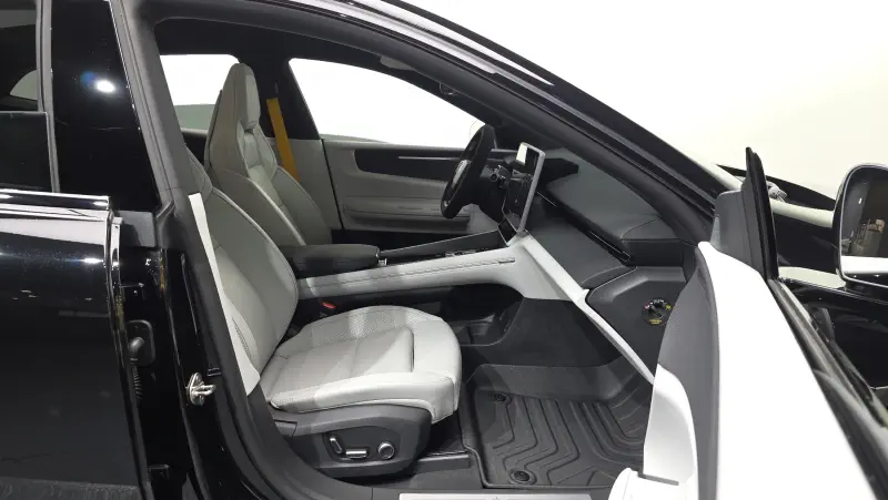 Polestar 4