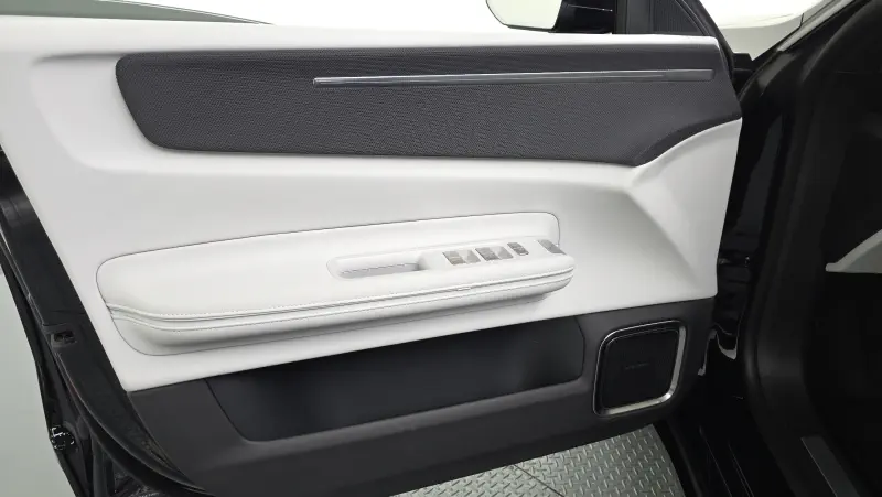 Polestar 4