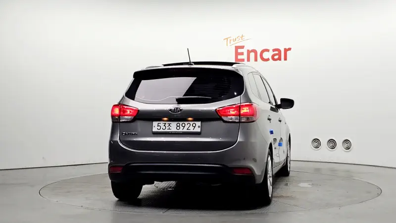 Kia Carens