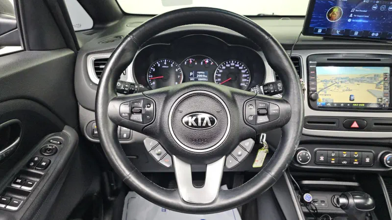 Kia Carens