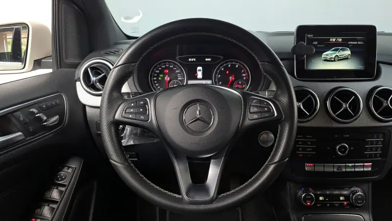 Mercedes-Benz B-Class