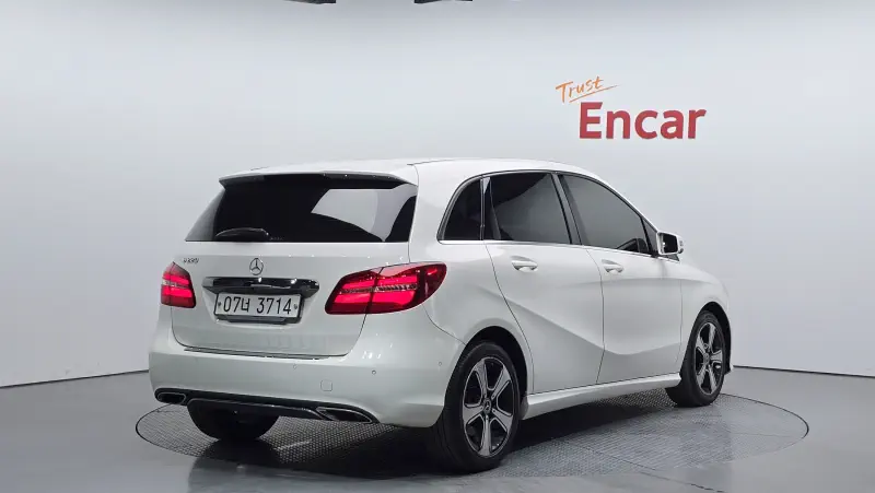 Mercedes-Benz B-Class