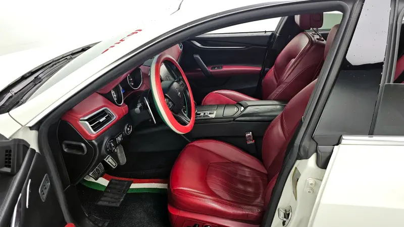 Maserati Ghibli