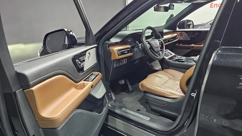 Lincoln Aviator