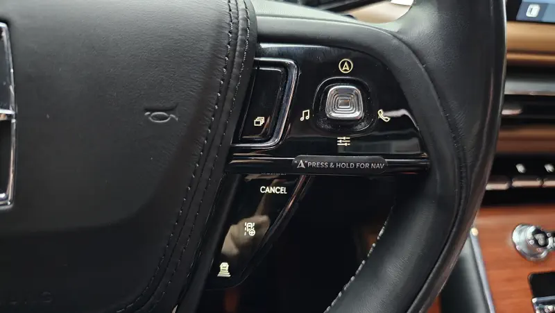 Lincoln Aviator