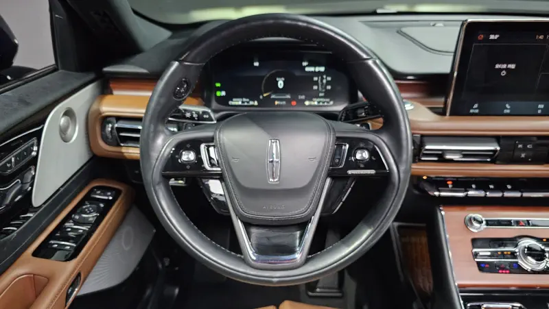 Lincoln Aviator