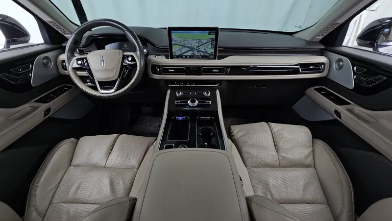 Lincoln Aviator