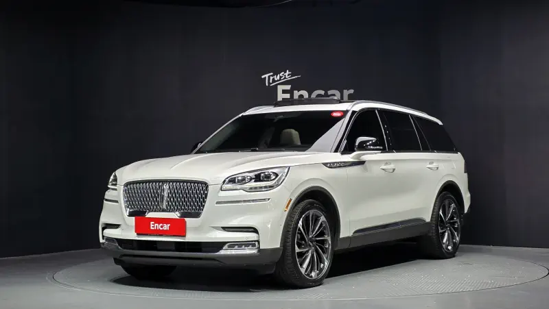 Lincoln Aviator