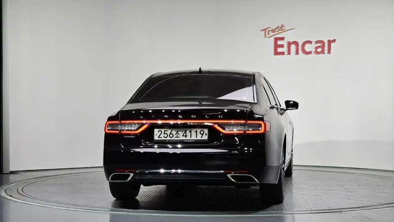 Lincoln Continental