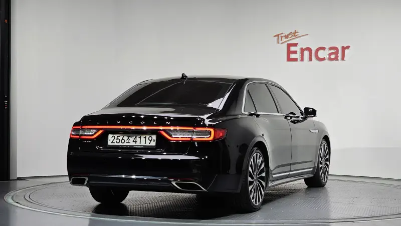 Lincoln Continental