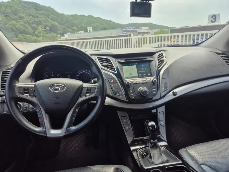 Hyundai I40