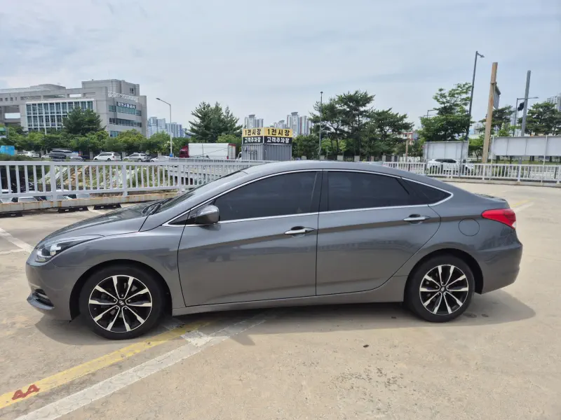 Hyundai I40