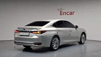 Lexus ES300h