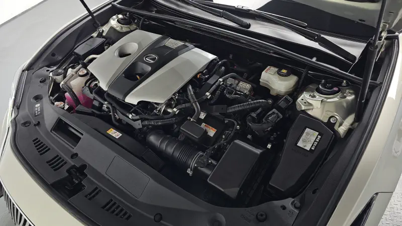 Lexus ES300h