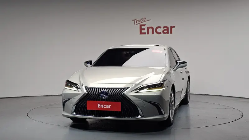 Lexus ES300h