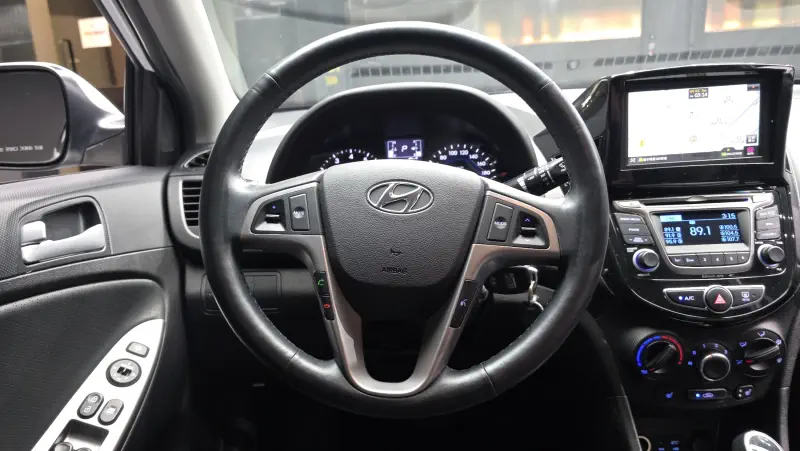 Hyundai Accent