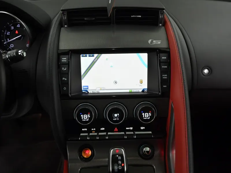 Jaguar F-Type