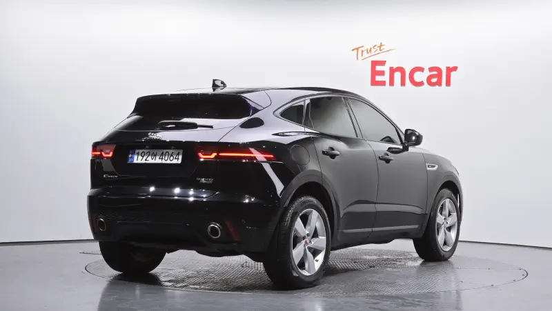 Jaguar E-Pace
