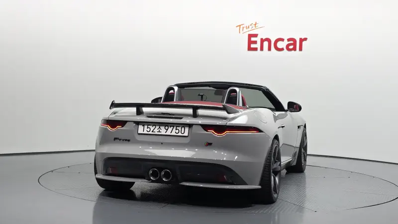 Jaguar F-Type