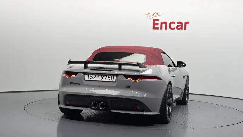 Jaguar F-Type