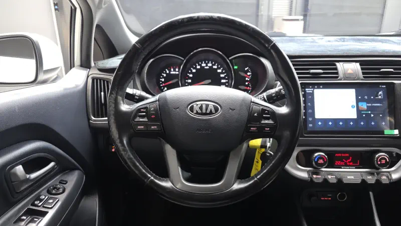 Kia pride