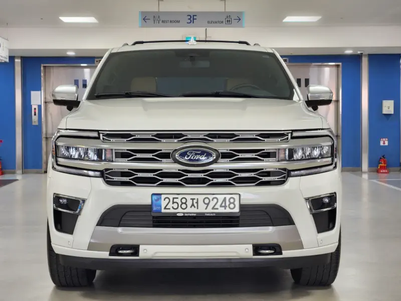 Ford Expedition