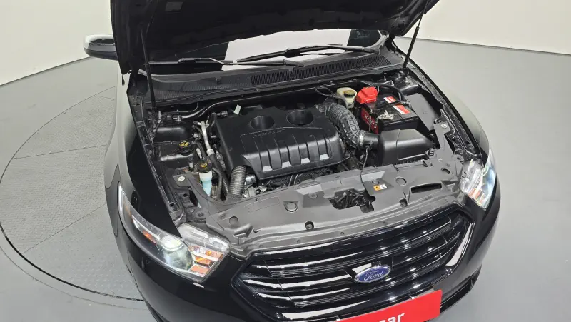 Ford Taurus