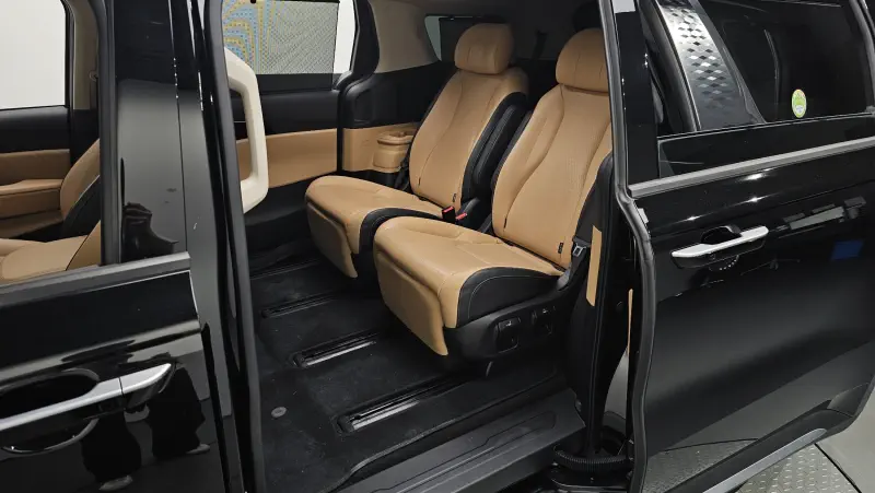 Купить Kia Carnival Gyeonggi из Кореи