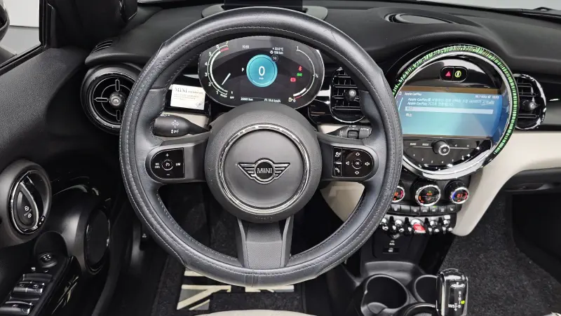 MINI Cabrio
