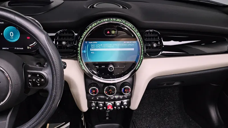 MINI Cabrio