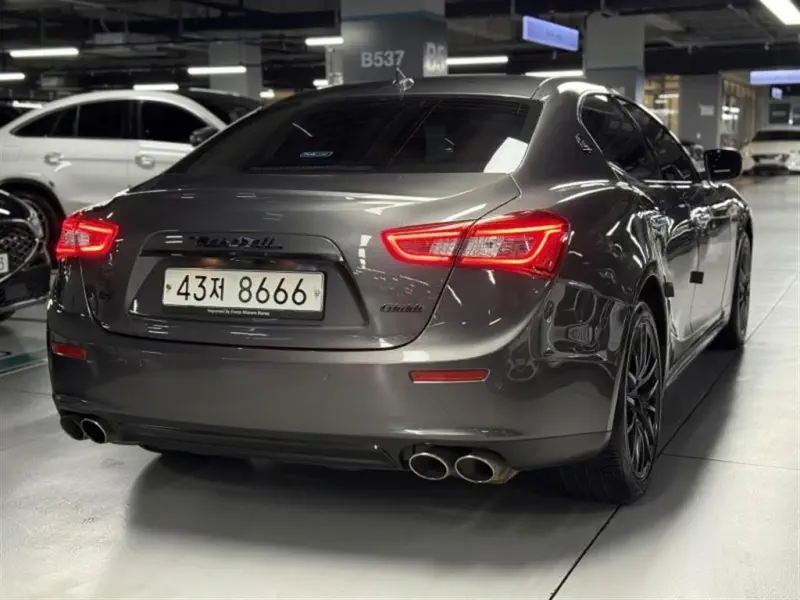 Maserati Ghibli