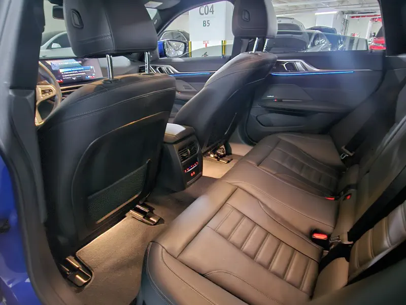 BMW i4