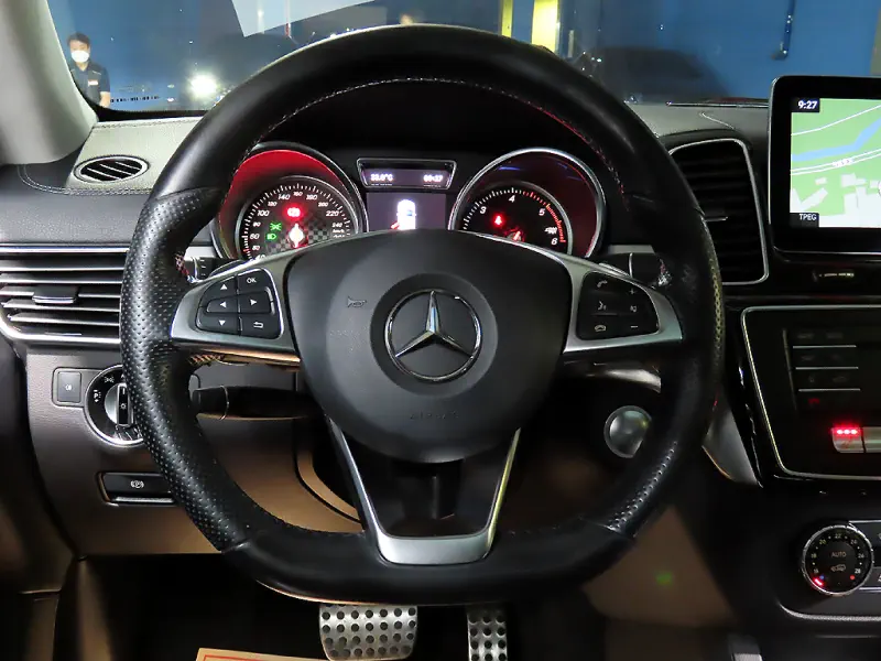 Mercedes-Benz GLE-Class