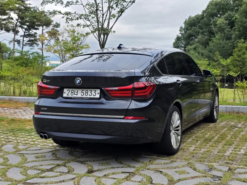BMW 5-Series Gran Turismo