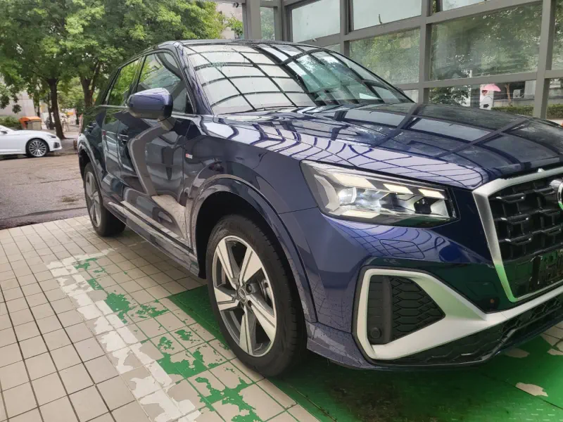 Audi Q2