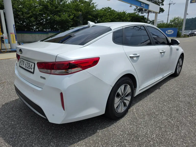 Kia K5