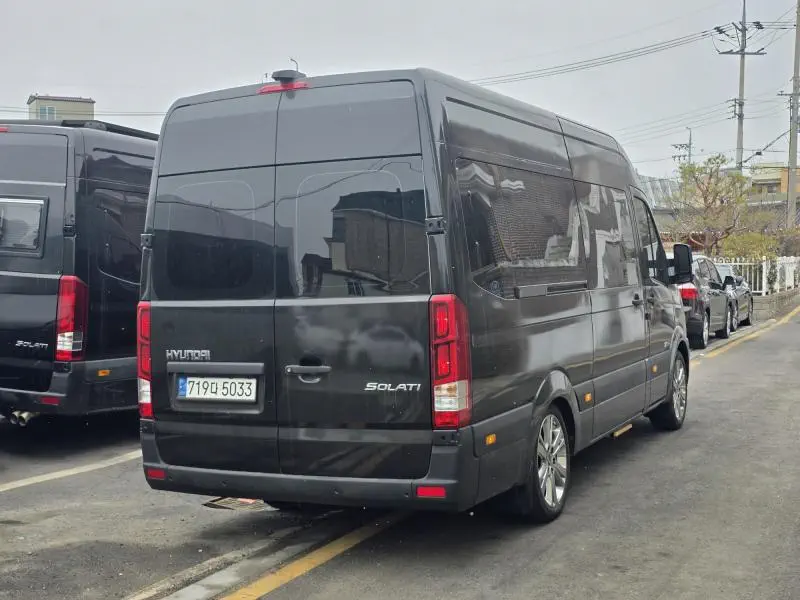 Hyundai H1