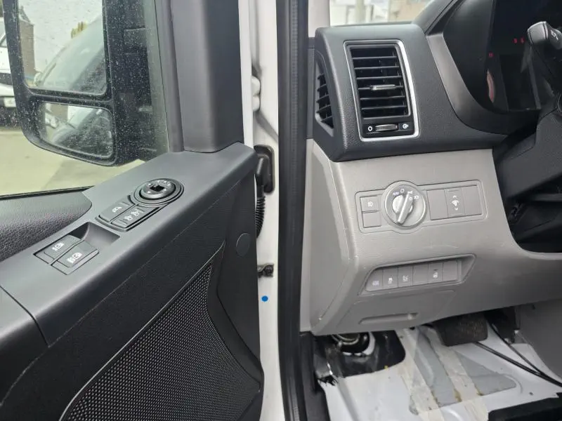 Hyundai H1