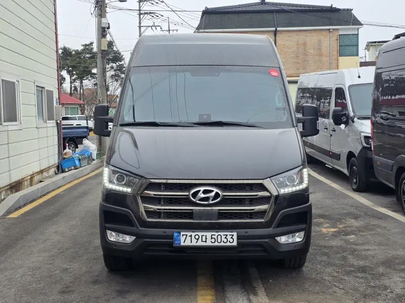 Hyundai H1