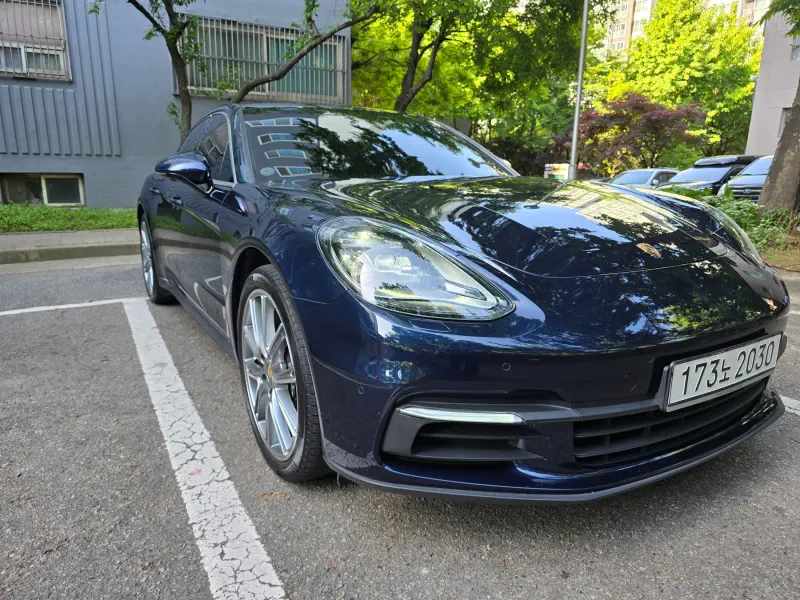Porsche Panamera